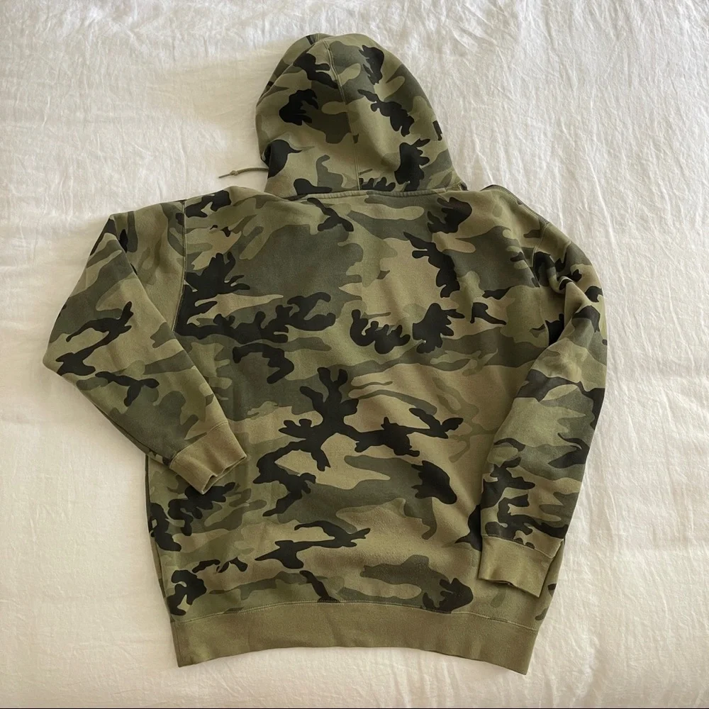Obey Camouflage Hoodie - Picture 4 of 4
